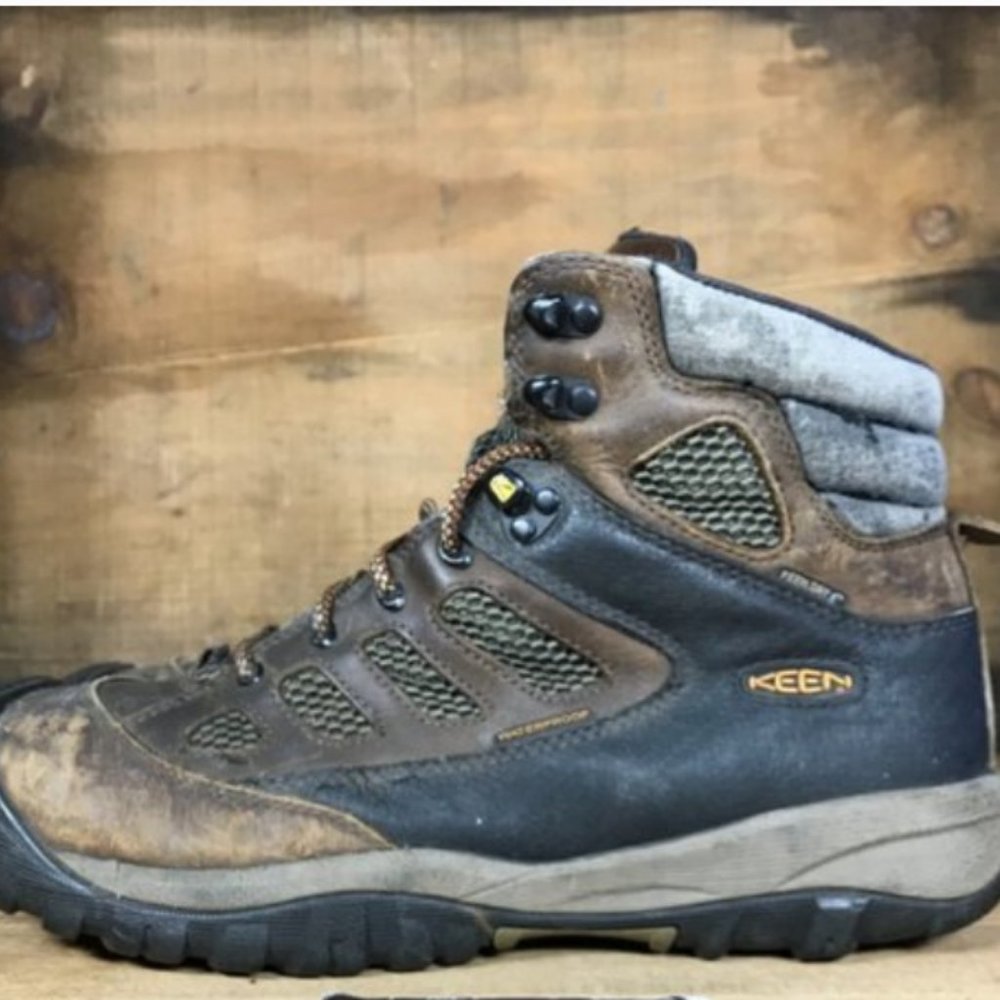 Keen Mens 11 Leather Waterproof Steel Toe Boot